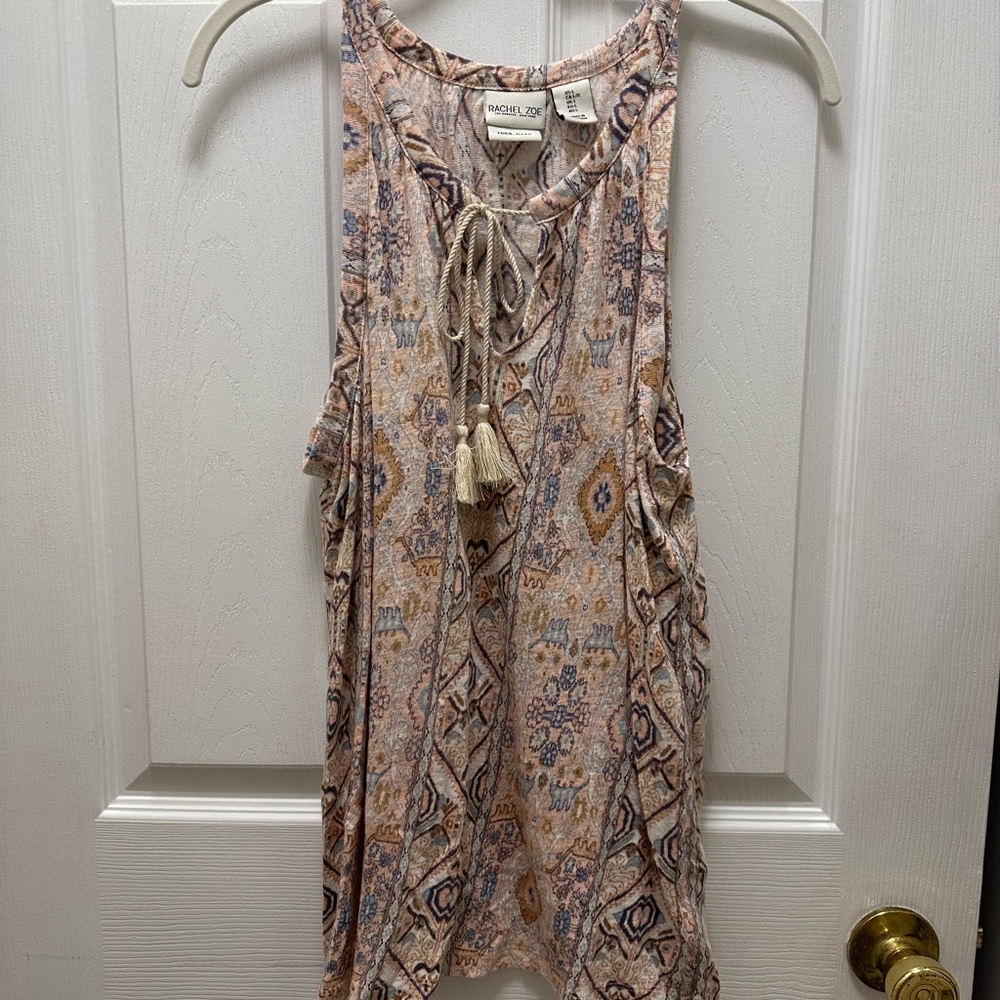 Rachel Zoe 100% linen top with tassel L